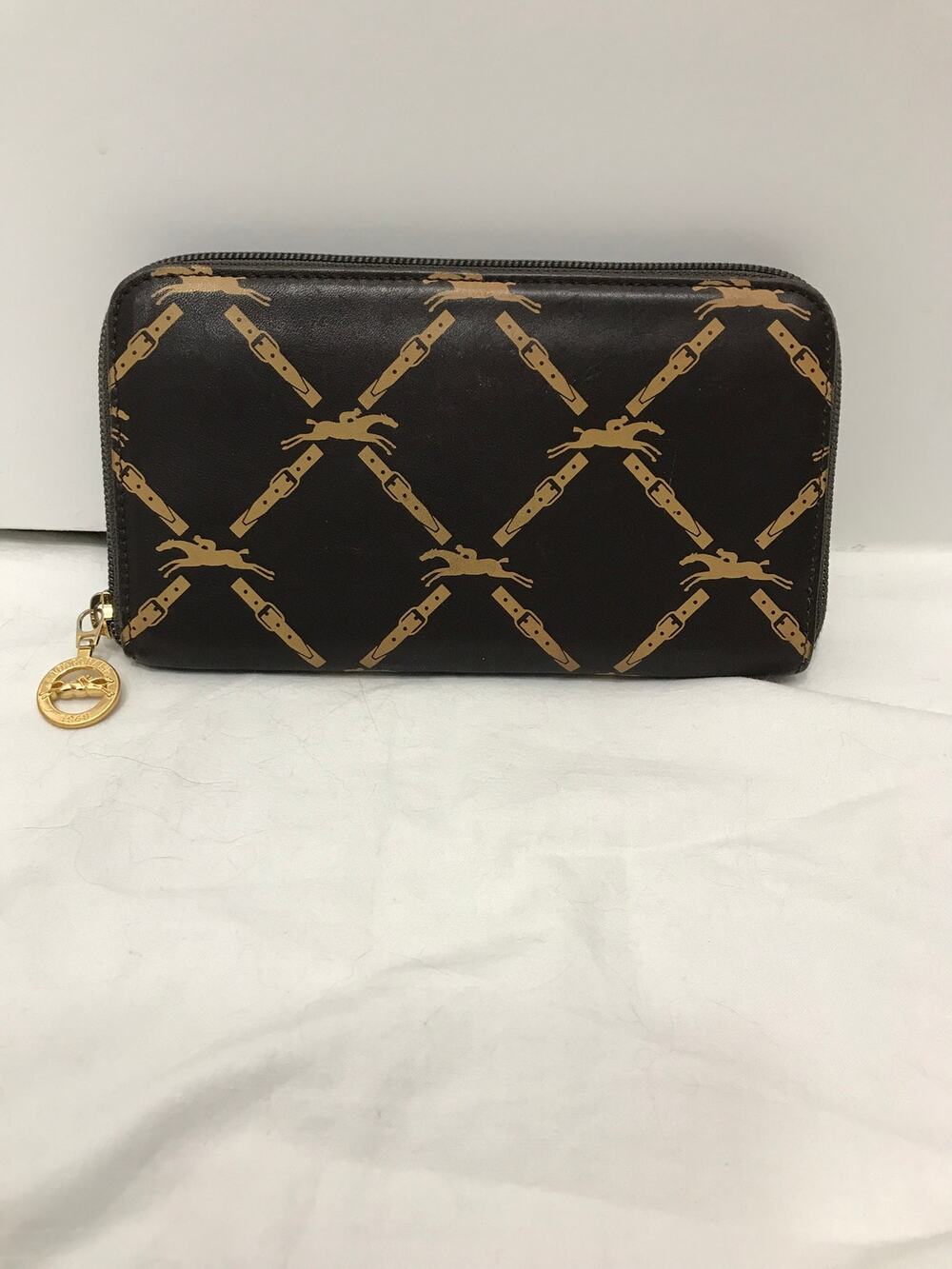 Longchamp Vintage Equestrian Brown Leather 3/4 zip wallet EUC
